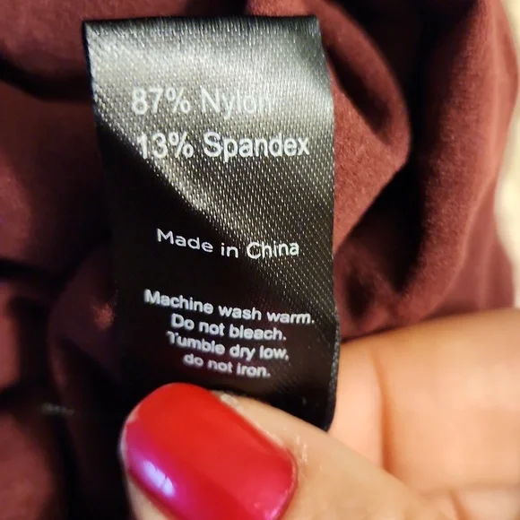 Burgundy opaque tights L/XL - Picture 4 of 6